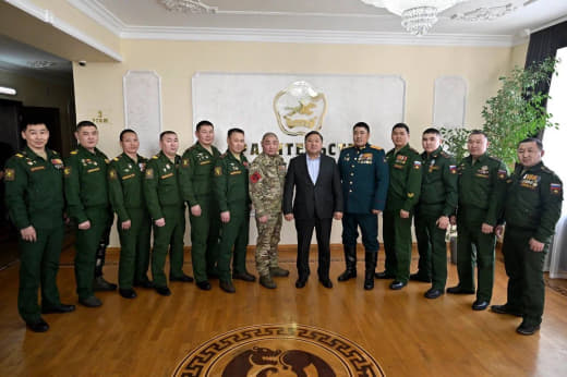 Владислав Ховалыг Владислав Ховалыг