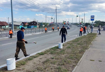В Туве с 1 апреля стартовал месячник санитарной очистки и благоустройства