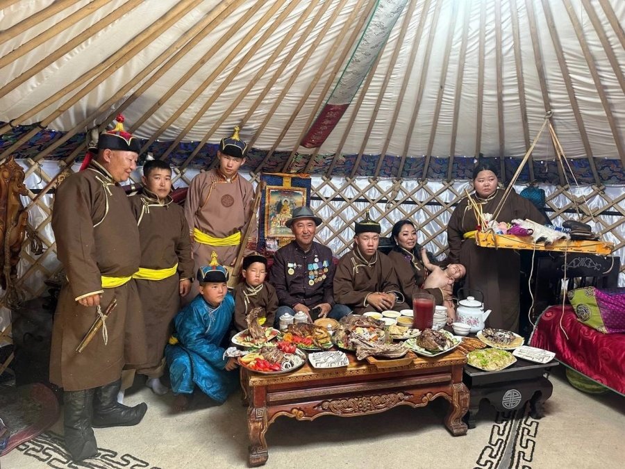 На празднике животноводов самой гостеприимной признана юрта Бай-Тайгинского кожууна На празднике животноводов самой гостеприимной признана юрта Бай-Тайгинского кожууна