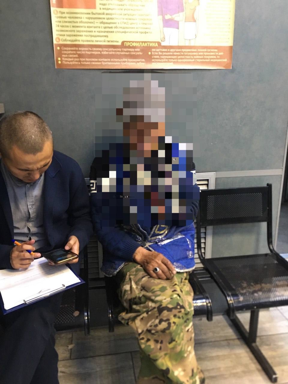 Сотрудники мэрии Кызыла вновь оказали помощь потерявшемуся человеку Сотрудники мэрии Кызыла вновь оказали помощь потерявшемуся человеку