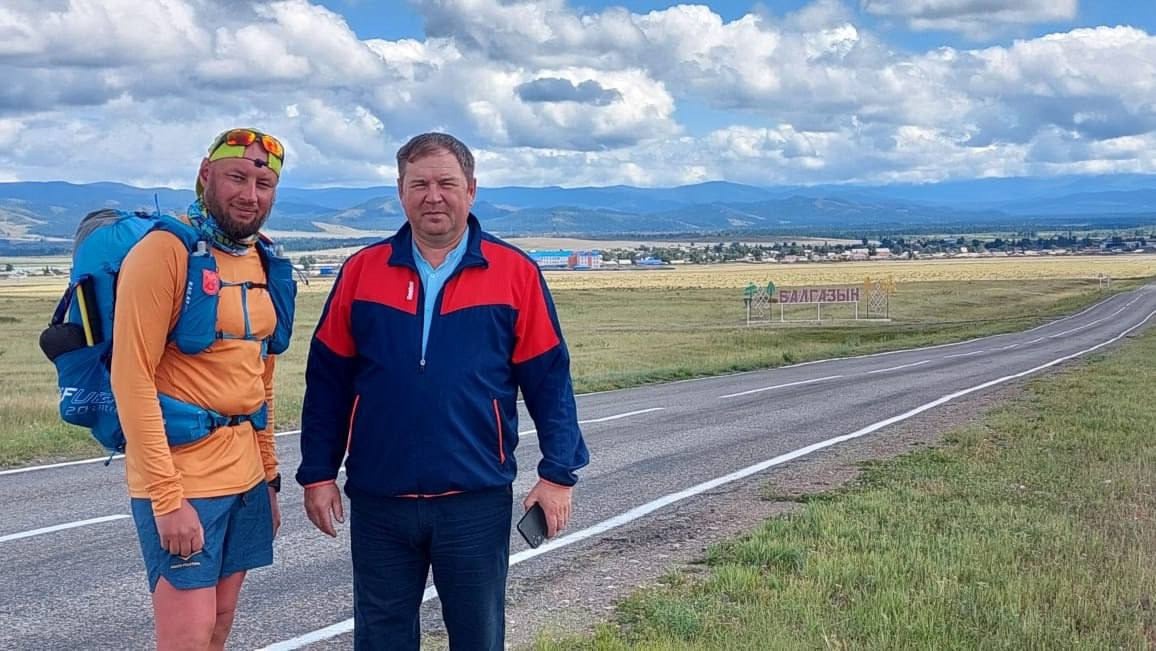 Омский спортсмен покоряет 1200 км по Туве и Алтаю Омский спортсмен покоряет 1200 км по Туве и Алтаю