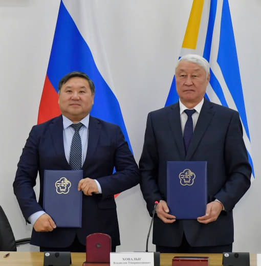 Владислав Ховалыг Владислав Ховалыг