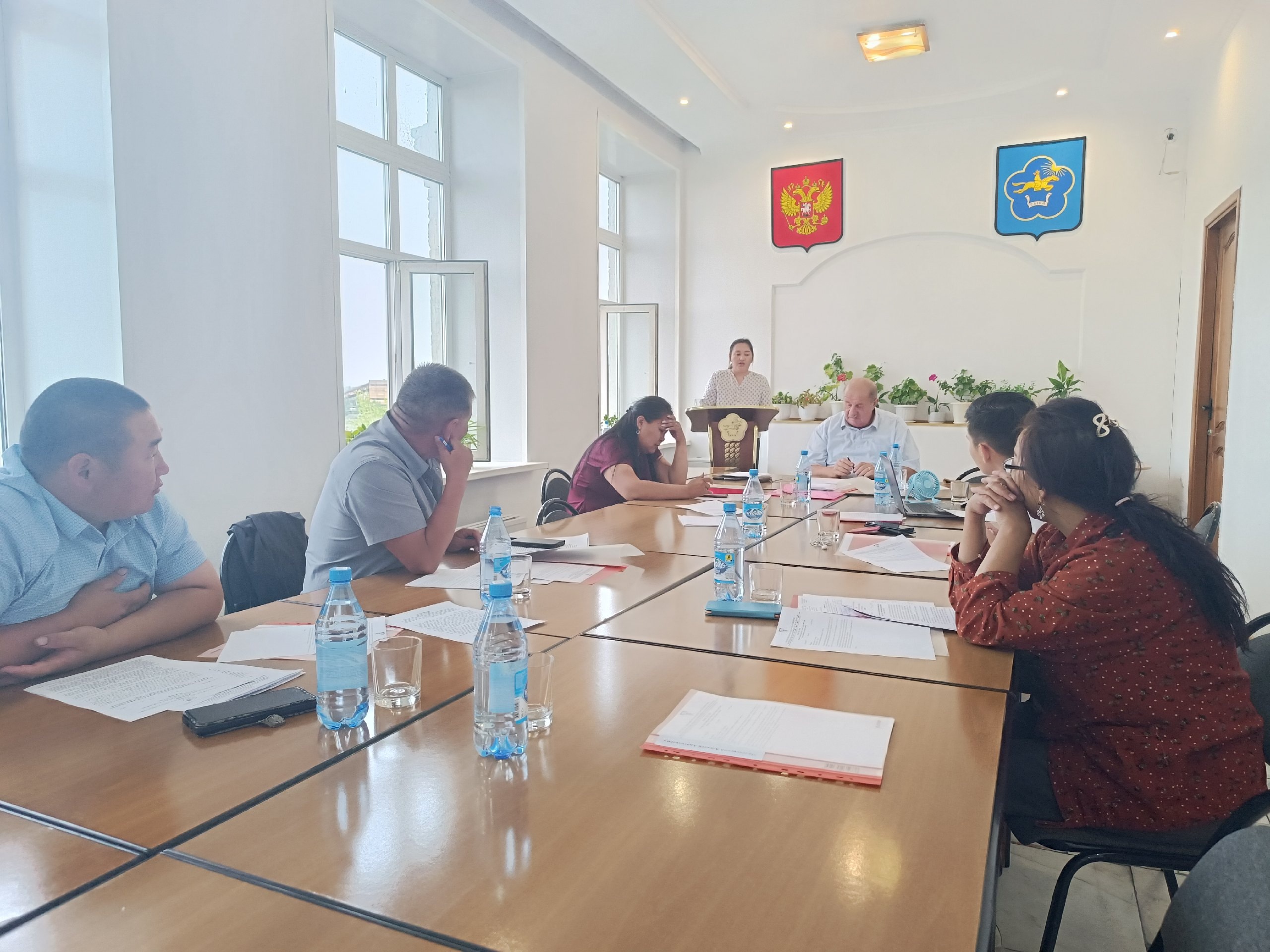 Прошло очередное 25 заседание депутатов Хурала представителей города Ак-Довурак. Прошло очередное 25 заседание депутатов Хурала представителей города Ак-Довурак.