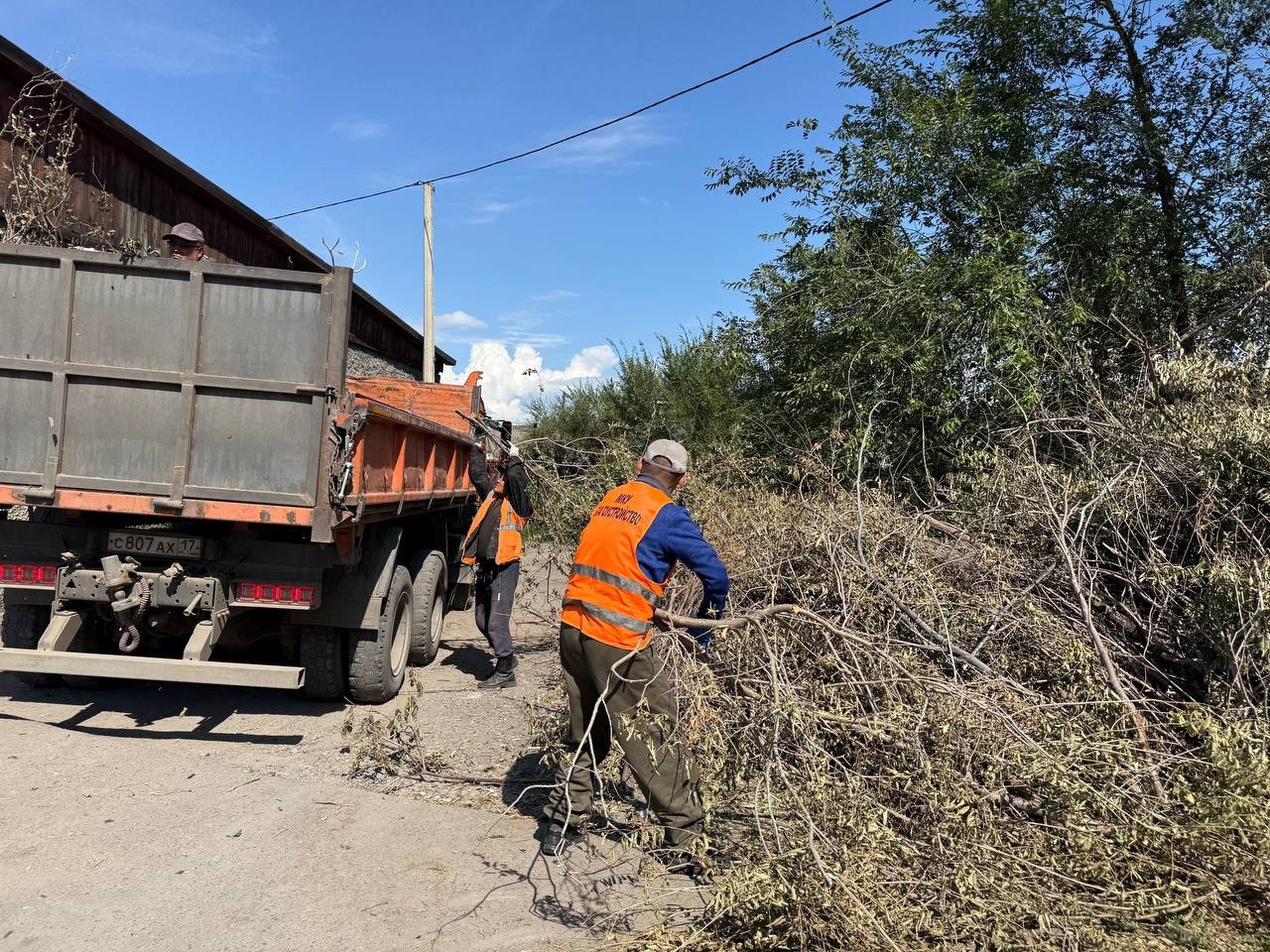 О БЛАГОУСТРОЙСТВЕ ТЕРРИТОРИИ МОРГА В КЫЗЫЛЕ